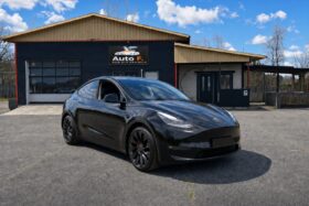 2023 Tesla Model Y Autopilot Performance AWD 534 hp Towbar