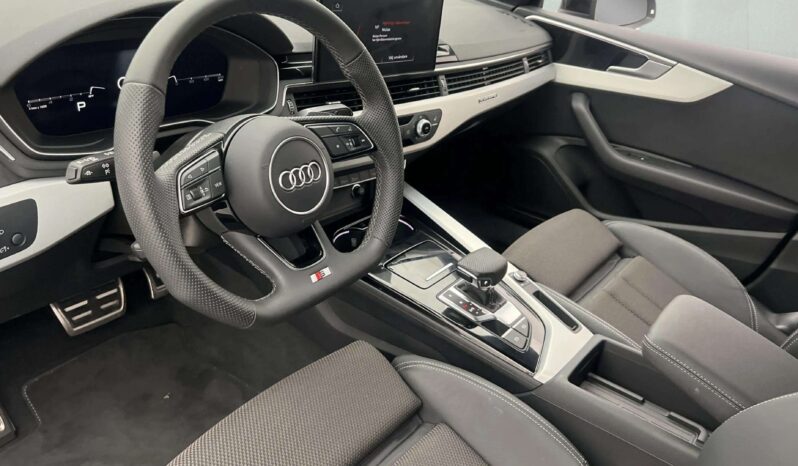
								2024 Audi A5 40 TDI Quattro S-Line  Sportback Competition Matrix Cockpit full									