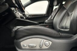 
										2016 Porsche Macan 3.0 diesel PASM PDLS  258hp Cam Navi Leather 21inch full									
