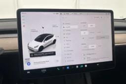 
										2022 Tesla Model Y Performance AWD 534 hp Towbar Autopilot full									