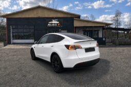 2022 Tesla Model Y Performance AWD 534 hp Towbar Autopilot