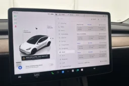 
										2022 Tesla Model Y Performance AWD 534 hp Towbar Autopilot full									