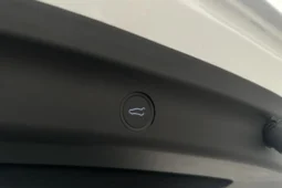 
										2022 Tesla Model Y Performance AWD 534 hp Towbar Autopilot full									