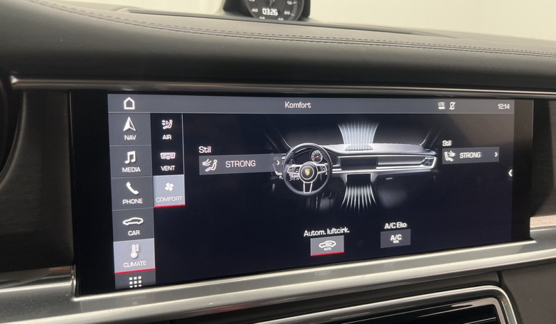 
								2019 Porsche Panamera GTS Sport Turismo PASM 460hp Chrono Pano full									