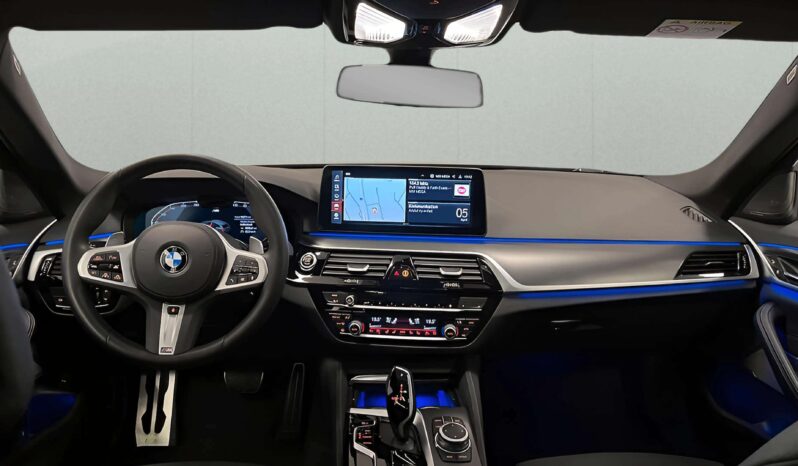 
								2022 BMW 540d Touring 340hp M Sport xDrive Panorama HUD Steptronic full									