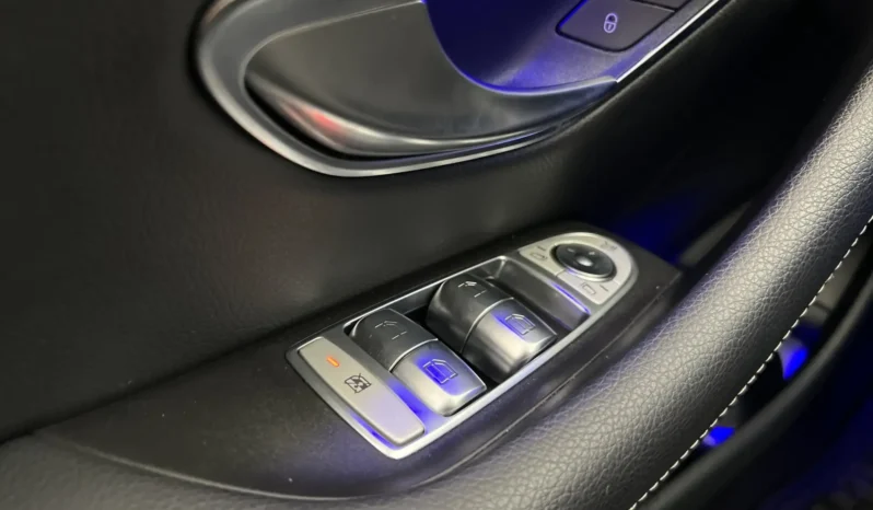 
								2021 Mercedes-Benz E300 T de AMG Line 4Matic 306hp Camera Aux Heater full									