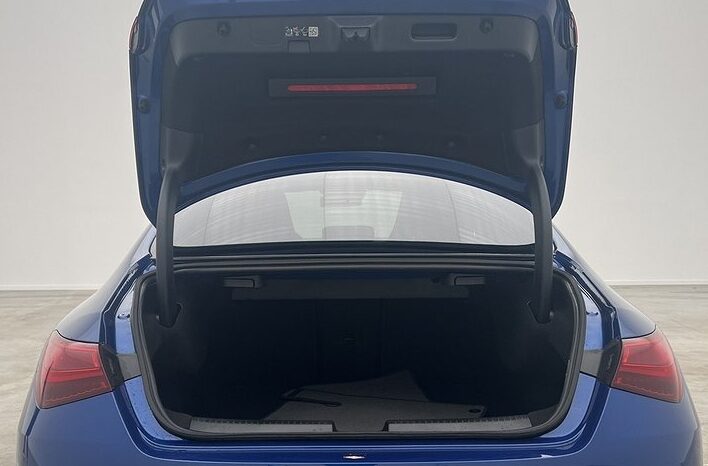 
								2024 Mercedes-Benz CLA 200 AMG Coupé Widescreen Camera Night Package full									