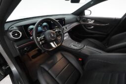 
										2022 Mercedes-Benz E300 de AMG Night Premium Leather AuxHeater full									