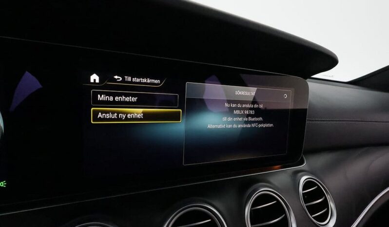 
								2022 Mercedes-Benz E300 de AMG Night Premium Leather AuxHeater full									