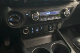 
										2021 Toyota Hilux 2.8 4WD Invincible DiffLock Leather JBL Towbar full									