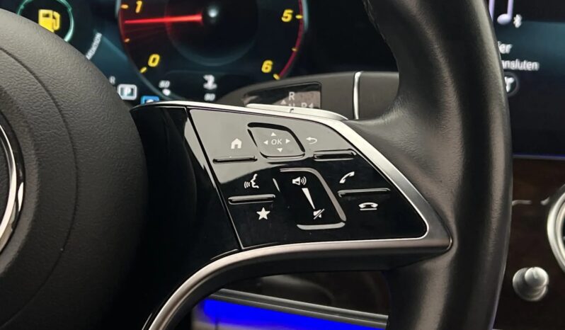 
								2021 Mercedes-Benz E 220 Td 4Matic AMG 194hp Burmester 360° Electric seats full									