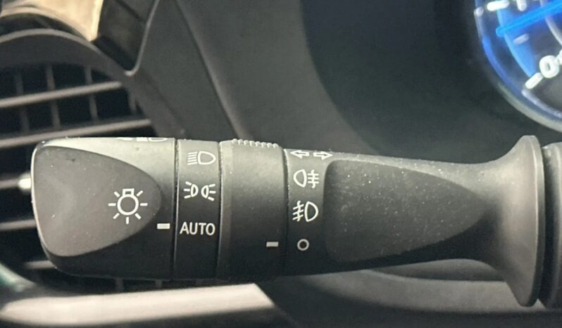 
								2021 Toyota Hilux 2.8 4WD Invincible DiffLock Leather JBL Towbar full									