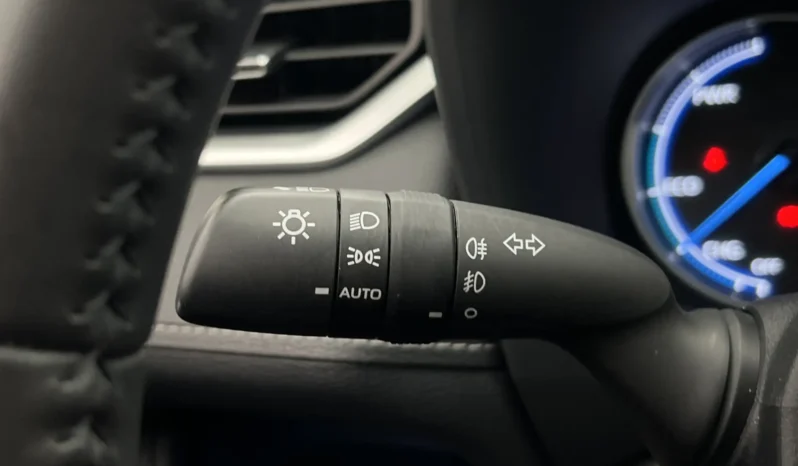 
								2021 Toyota RAV4 Executive Hybrid AWD 222hp JBL Pano Camera Navi full									