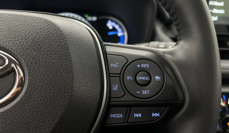 
								2021 Toyota RAV4 Executive Hybrid AWD 222hp JBL Pano Camera Navi full									
