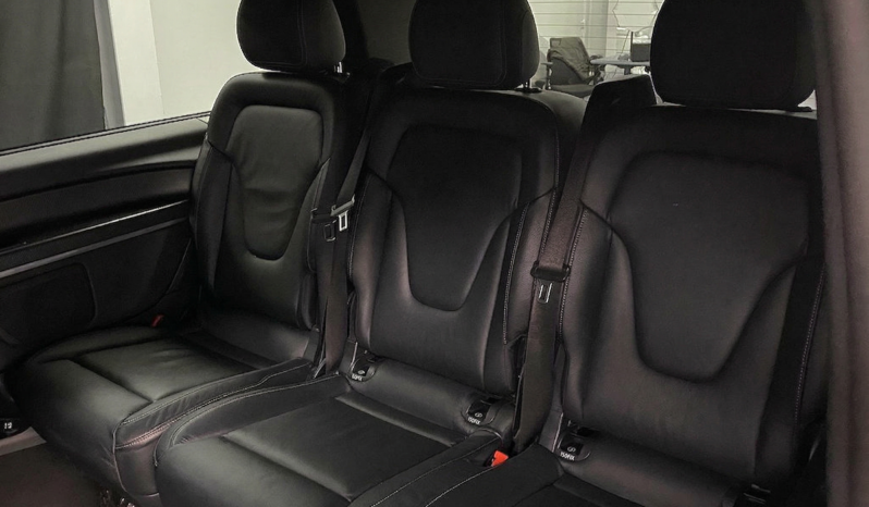 
								2017 Mercedes-Benz V 250d AMG Avantgarde 4Matic 190hp 7-Seats full									