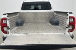 
										2021 Toyota Hilux 2.8 4WD Invincible DiffLock Leather JBL Towbar full									
