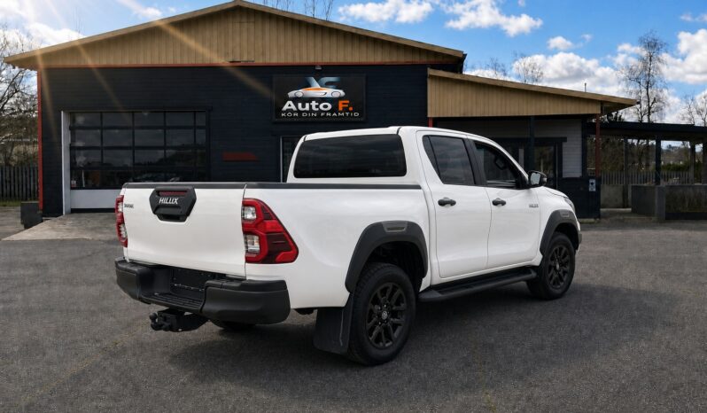 
								2021 Toyota Hilux 2.8 4WD Invincible DiffLock Leather JBL Towbar full									