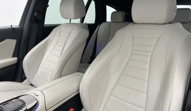 
								2021 Mercedes-Benz E 220 Td 4Matic AMG 194hp Burmester 360° Electric seats full									